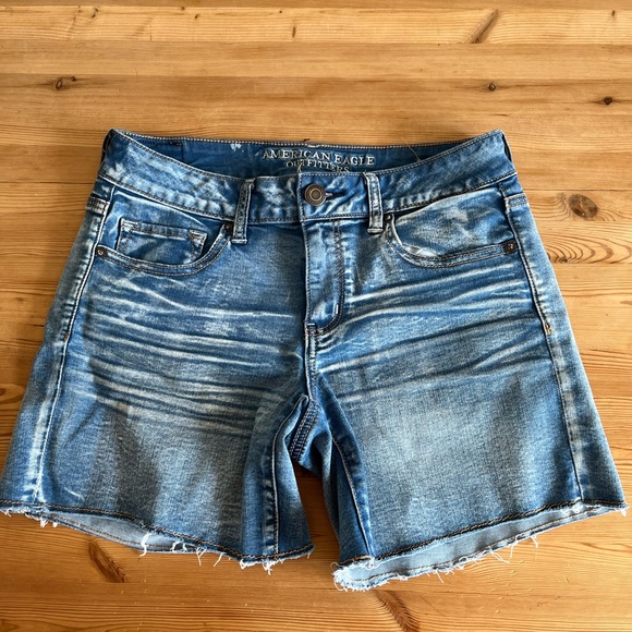 American eagle size 10 midi shorts (3 total) - Picture 6 of 11